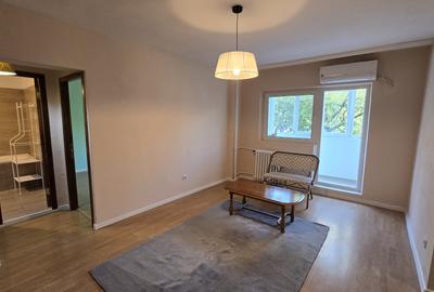 Apartament 4 camere 2 băi  suprafață 85 mp etaj 2/8 an 1982 - 3
