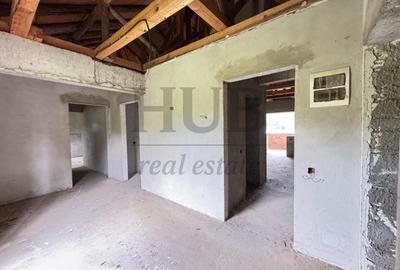Casă cu teren de vânzare -Sascut - 14