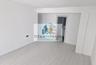 Apartament cu 3 camere decomandat în Titan