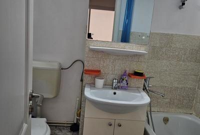 Parcul Trandafirilor, garsoniera in bloc de apartamente, loc parcare - 12