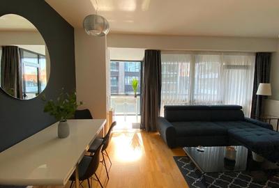 Apartament cu 3 camere semidecomandat, mobilat în Calea Călărașilor