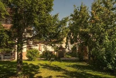Casă individuală cu 4 camere în Pipera