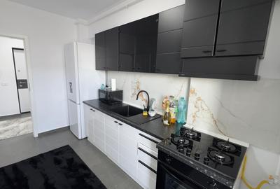 AP. 2 CAMERE- PARCARE INCLUSA, CENTRALA, BUCATARIE INCHISA, BLOC NOU - 5