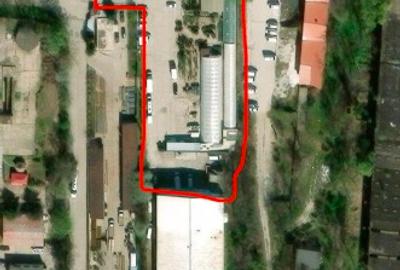 Proprietate industrială de vânzare - 9800mp platforma + 3200 spatii comerciale - 1