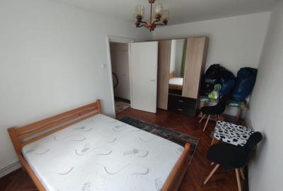 Apartament cu 2 camere semidecomandat, mobilat în Gheorgheni