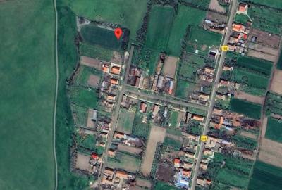 Teren 4.650 mp, intravilan, cu front de 42 ml. - 2
