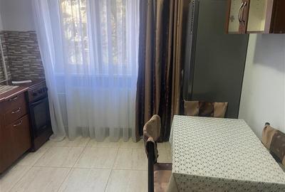 Garsoniera de inchiriat in Focsani , zona Gara , et 1 4 , renovata si mobilata c - 8