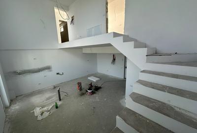 Apartament 3 camere de tip Penthouse/Duplex, Metrou Berceni - 14