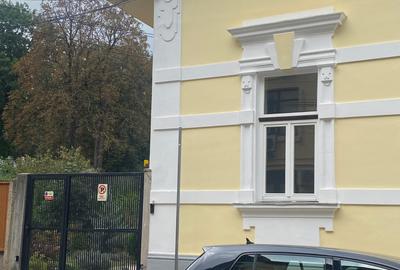 Casă cu 3 camere în Central