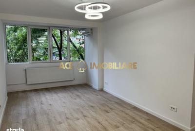 Apartament cu 3 camere decomandat în Ștefan cel Mare