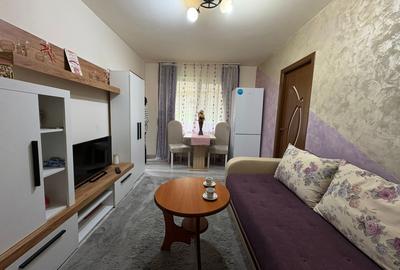 Apartament primitor si renovat, la parterul unui bloc inconjurat de verdeata! - 2