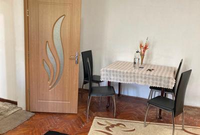 AOARTAMENT CU DOUA CAMERE,SEMIDECOMANDAT ETAJUL 3 ZONA DECEBAL - 7
