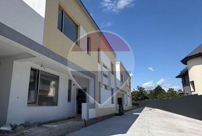 Casă / Vilă  design ultramodern, zona centrala,Comision 0% - 4