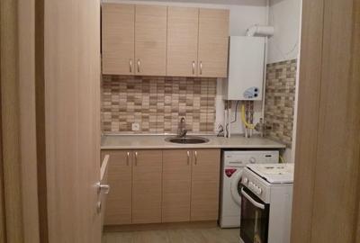 Apartament 2 Camere Piata Victoriei Centrala Proprie Bloc 2013 - 3