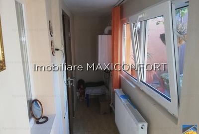 Vanzare casa, zona Scolilor-Imobiliare MAXICONFORT - 9