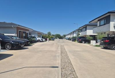 Casa individuala de inchiriat in AeroCity Tunari – 125 mp utili, 330 mp teren - 2