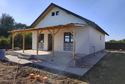 FARA COMISION casa 3 camere PARTER + pod Mansardabil cu placa beci LA CHEIE - 7