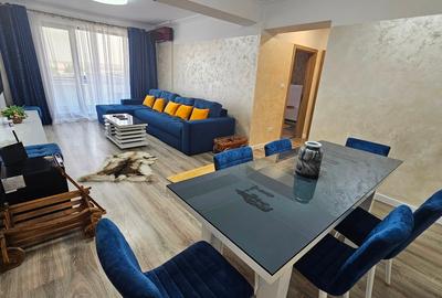 Apartament cu 3 camere decomandat în Calea București