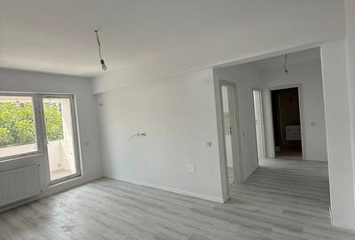Apartament cu 2 camere decomandat în Militari