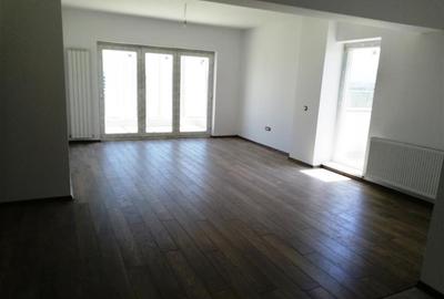 PENTHOUSE 3 CAMERE, TERASA 48 MP, TRACTORUL, ZONA CORESI MALL - 1