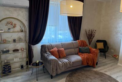 Apartament cu 3 camere semidecomandat în Otopeni