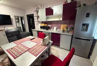 Apartament cu 2 camere semidecomandat în Simion Bărnuțiu