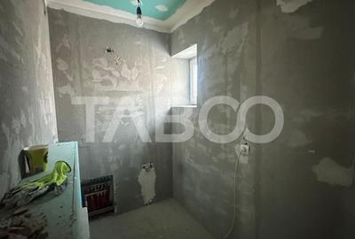Casa 4 camere  de tip duplex 140 mpu 2 bai zona Veterani in Sibiu - 13