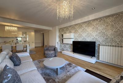 Apartament cu 3 camere, mobilat în Iancu Nicolae