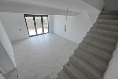 Duplex cu 4 camere în Giroc