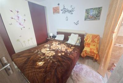Apartament 3 camere nedecomandat, zona Narcisa - 3