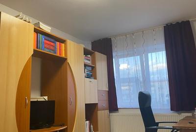 Apartament 2 camere zona Centrala mobilat finisat 69.500eur neg - 9