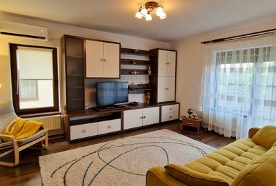 Apartament cu 3 camere decomandat în Galata