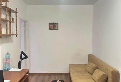 Apartament 2 camere, etaj intermediar, fara risc - Podul de Piatra - 3