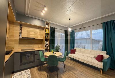Apartament cu 3 camere semidecomandat în Florești