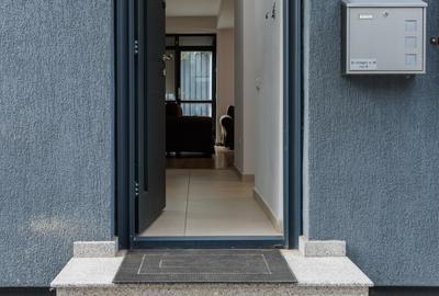Casa 4 cam, 3 bai Ghencea Str Dantelei, 10 min Metrou Raul Doamnei - 3