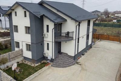 Casă individuală cu 5 camere în Trivale