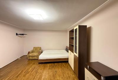 De vanzare Garsonieră decomandată - Piața Alba Iulia, Bucuresti - 4