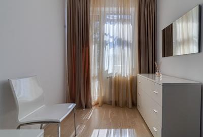 3 camere, LUMINOS, 90 mp + gradina 150 mp, View SUPERB,  Parcare! - 3