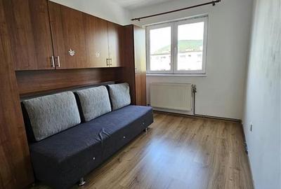 Apartament cu 2 camere Decebal - 10