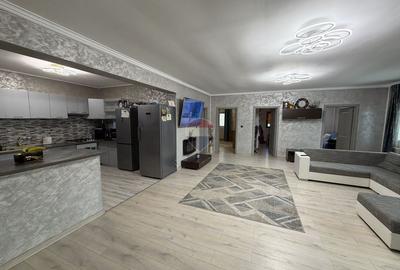 Casă Individuală P+Pod înalt / Vânători / Construcție Regie Proprie - 2