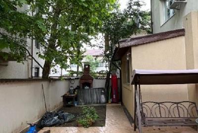 Apartament 3 camere la vilă cu grădină, aproape de metrou, proprietar - 3