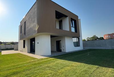 Vile exclusiviste | 5 camere | Lacul Lebada | Pantelimon Cernica - 2