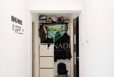 Apartament cu 3 camere semidecomandat în Giurgiului