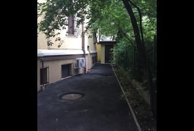 Apartament 4 camere de închiriat în vilă – Primăverii - 18