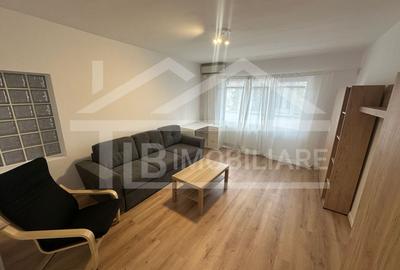 Apartament cu 2 camere decomandat în Cornișa