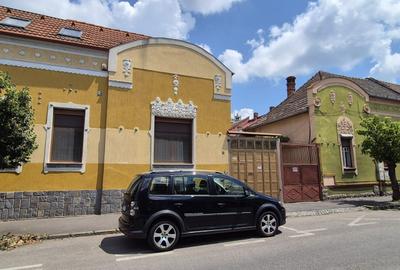 Casa singur in curte Ultracentral - str. Rodnei - 21