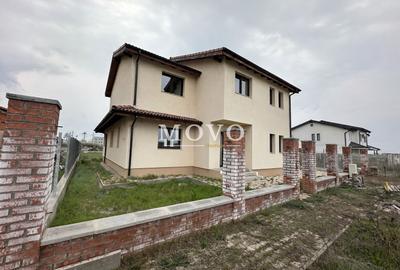 Casă individuală cu 4 camere în Săcălaz