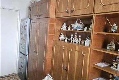 Garsonieră  Tractorul , B-dul 13 Decembrie ,zona CORESI! - 10