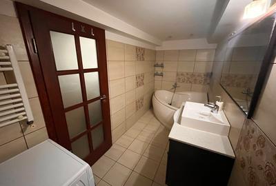 Vand apartament 3 camere ultracentral - 8