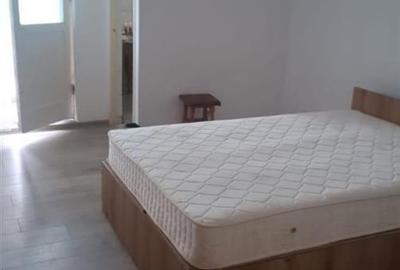 Garsonieră semidecomandată, mobilată în Tătărași